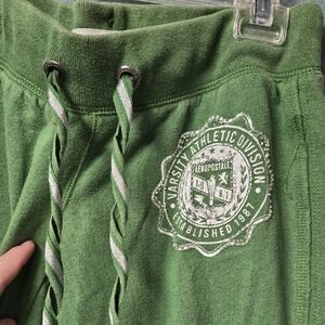 Vintage 1987 Aeropostale Juniors Green Draw string Sweatpants With Beaded Logo
